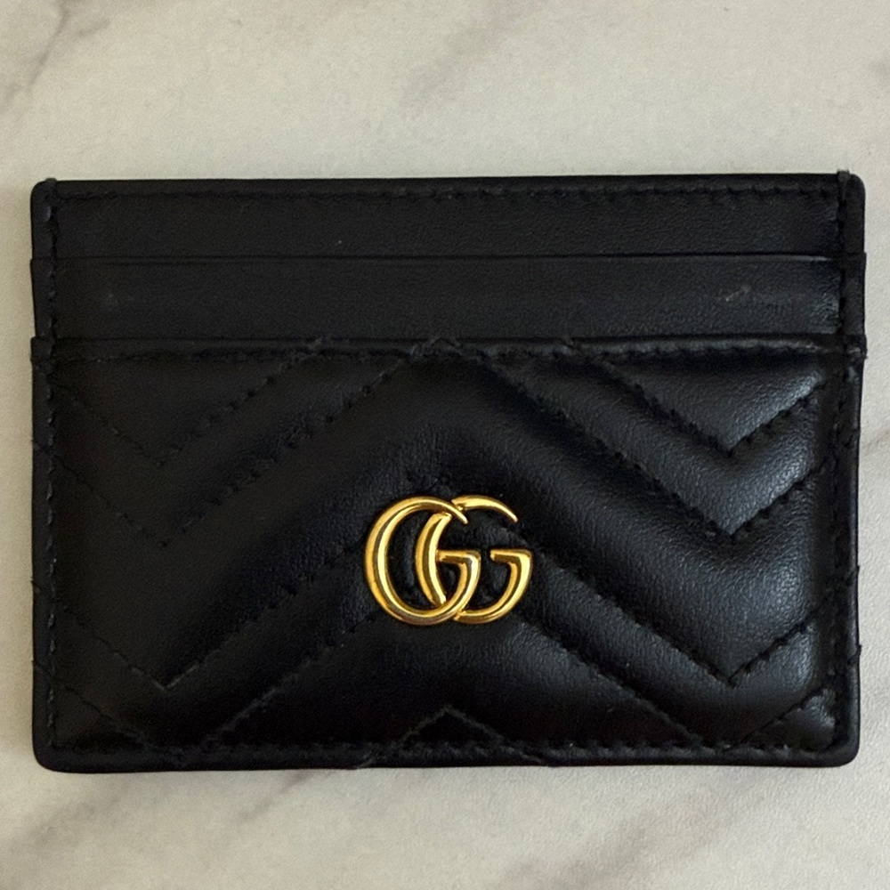 (90% New) Gucci Black Leather Card Holder